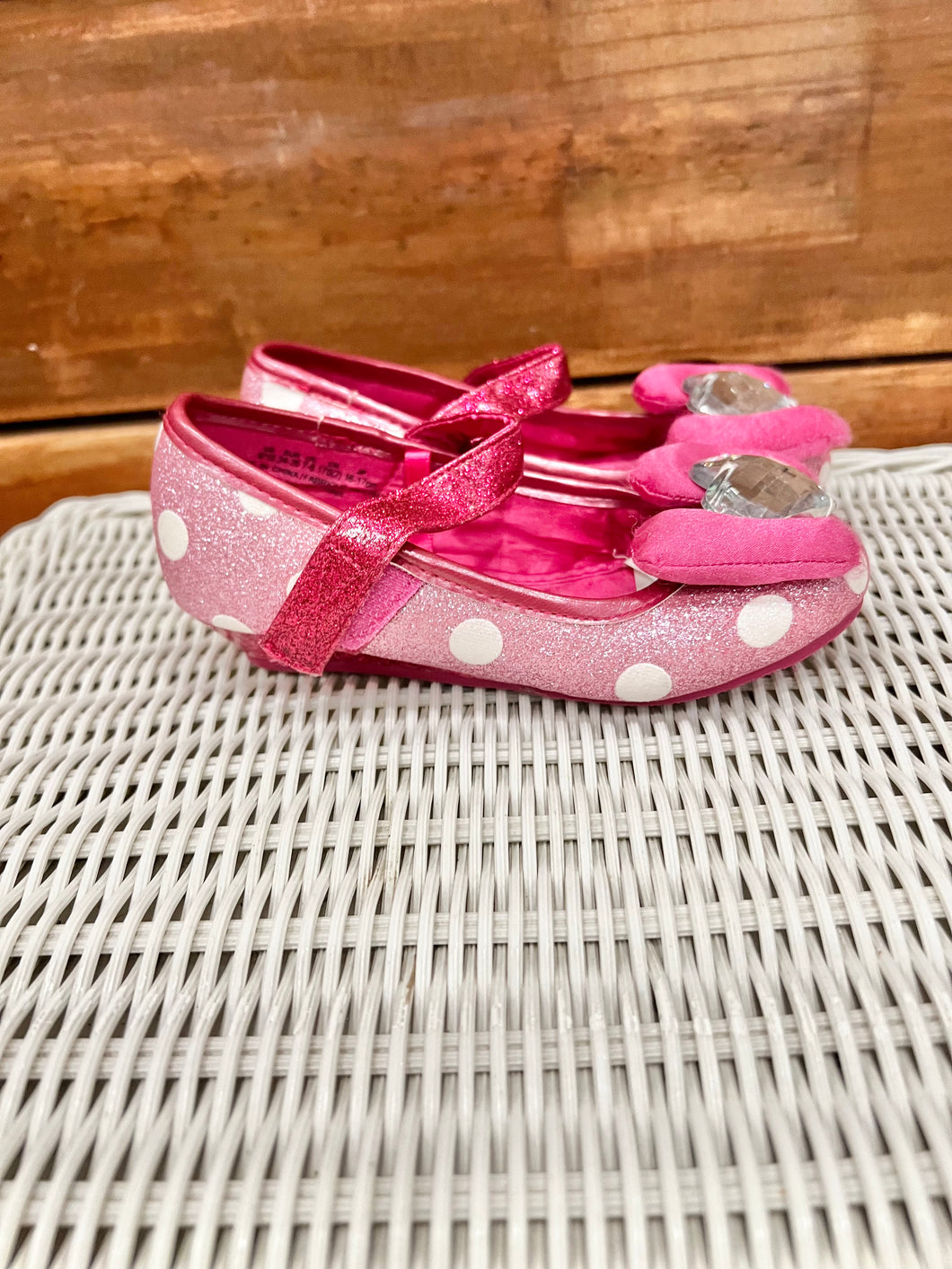 Disney Minnie Glitter Shoes Size 9-10