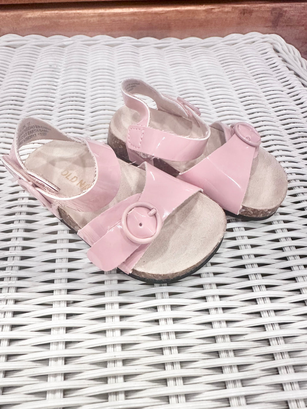 Old Navy Pink Sandals Size 6-12m