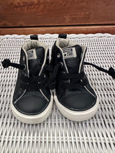 Load image into Gallery viewer, Converse Black High Top Shoes Size 4
