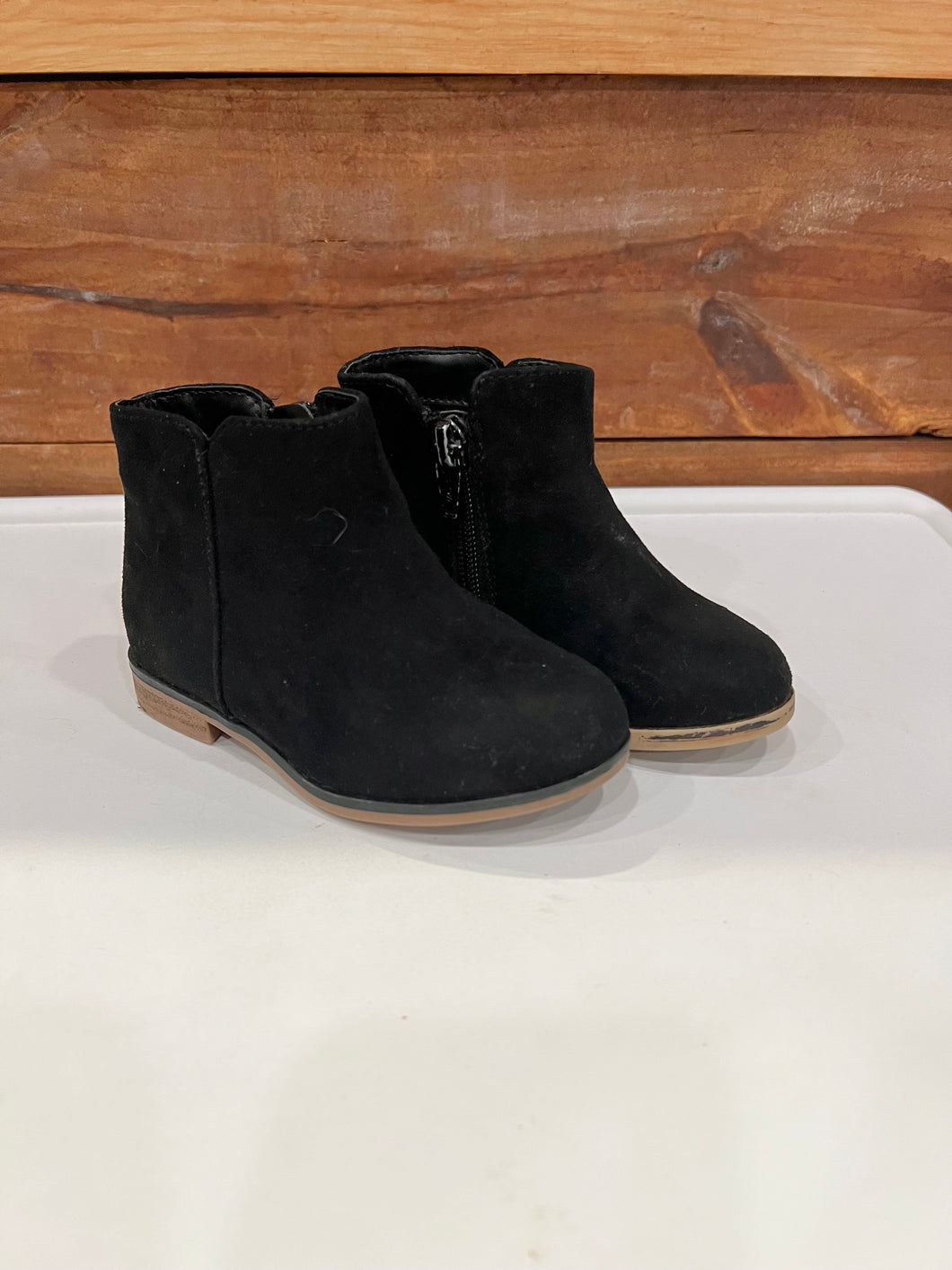 Cat & Jack Black Boots Size 6