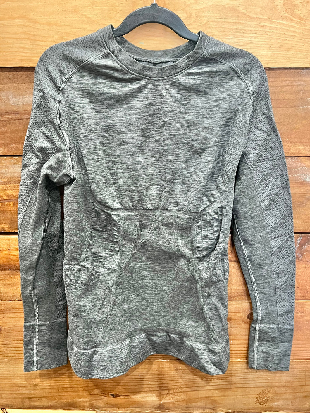 Blanqi Gray Postpartum Top Size Small