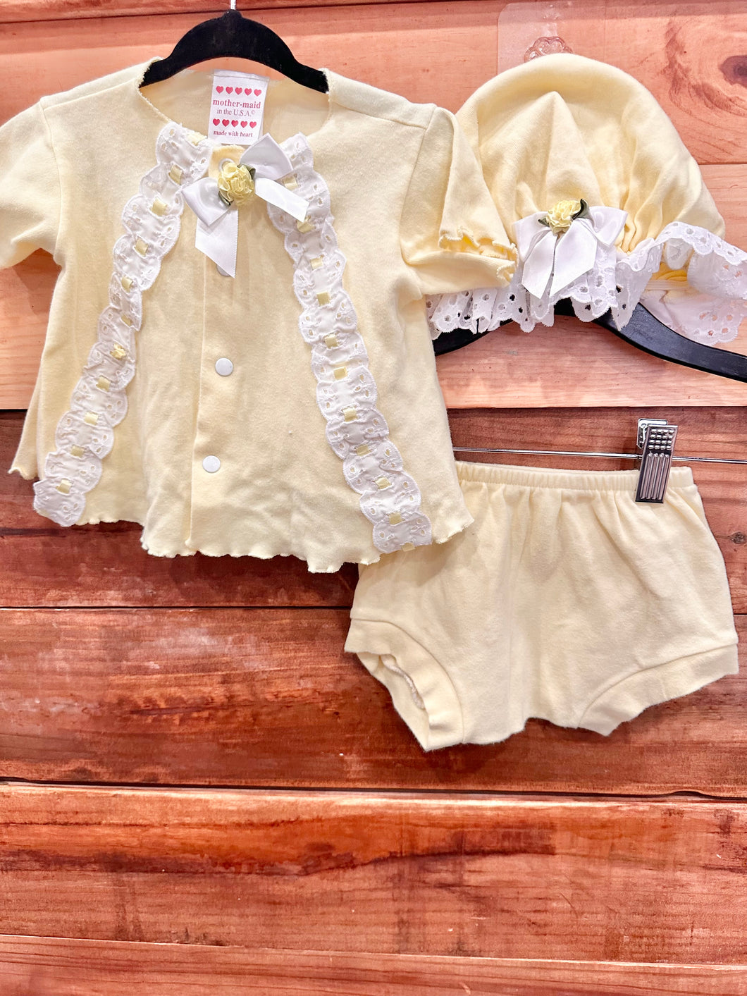 Mother Maid Vintage Yellow 3pc Set Size 9m