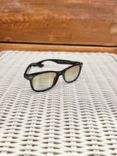 Load image into Gallery viewer, Ray Ban Black Sunglasses Size 7-10 Years
