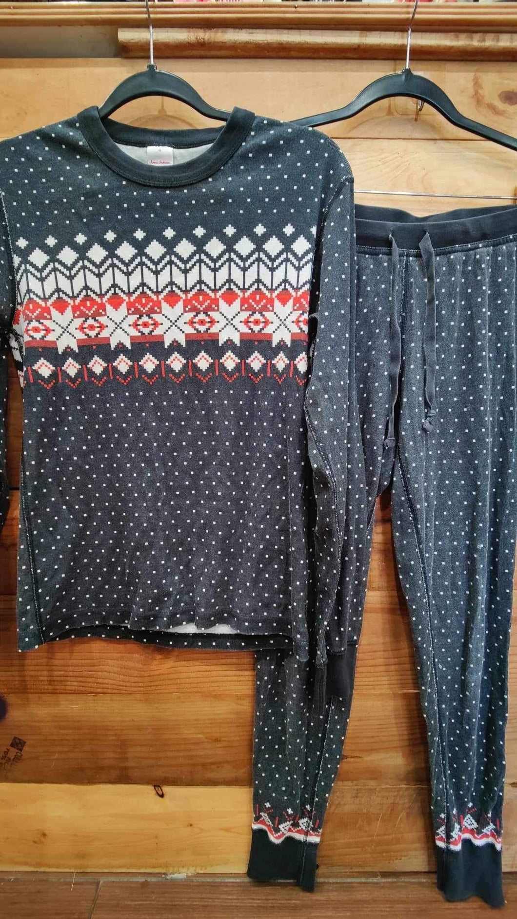 Hanna Andersson Black Snowflake Pajamas Size XS