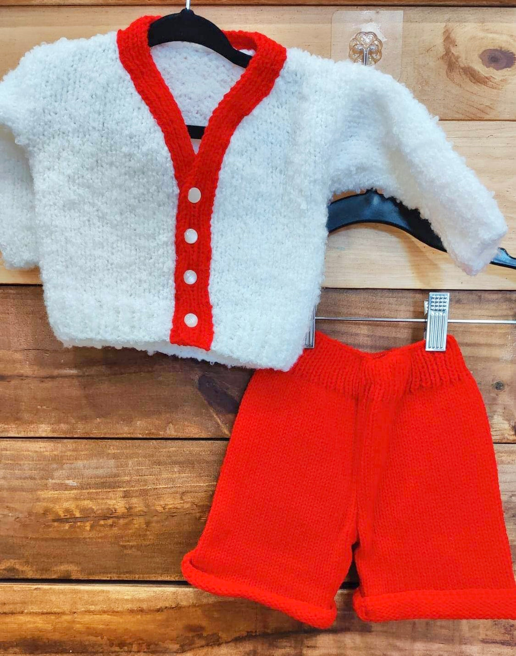White & Red 2pc Knit Outfit Size 6-9m
