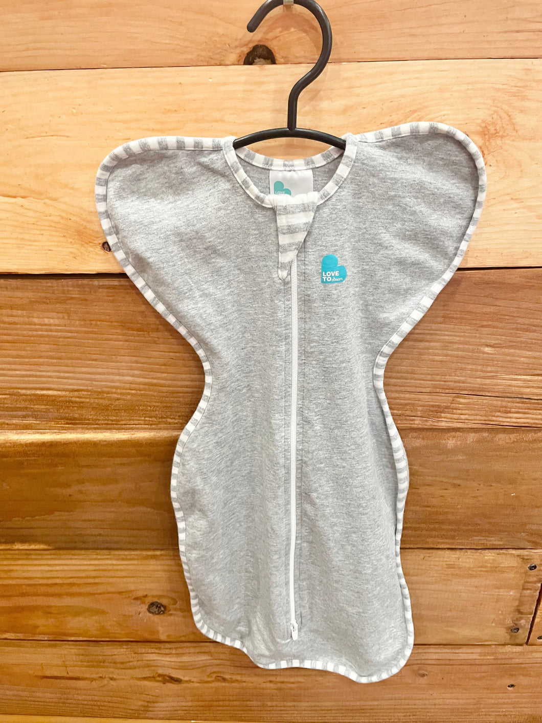 Love to Dream Gray Transition Swaddle Size Small
