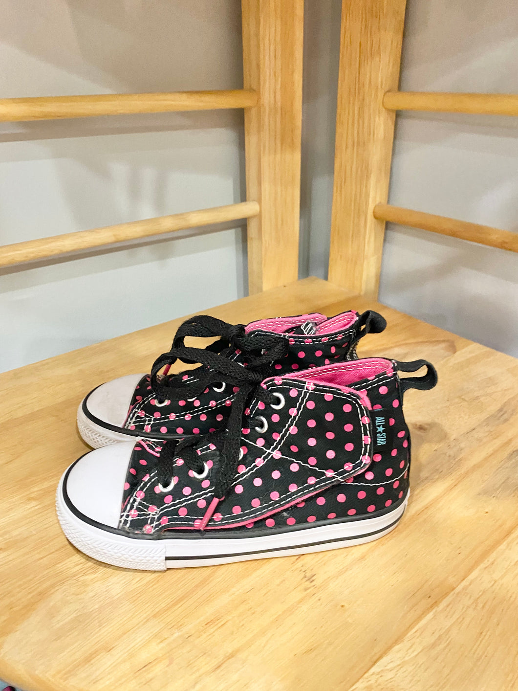 Converse Black & Pink Polka Dot Shoes Size 9