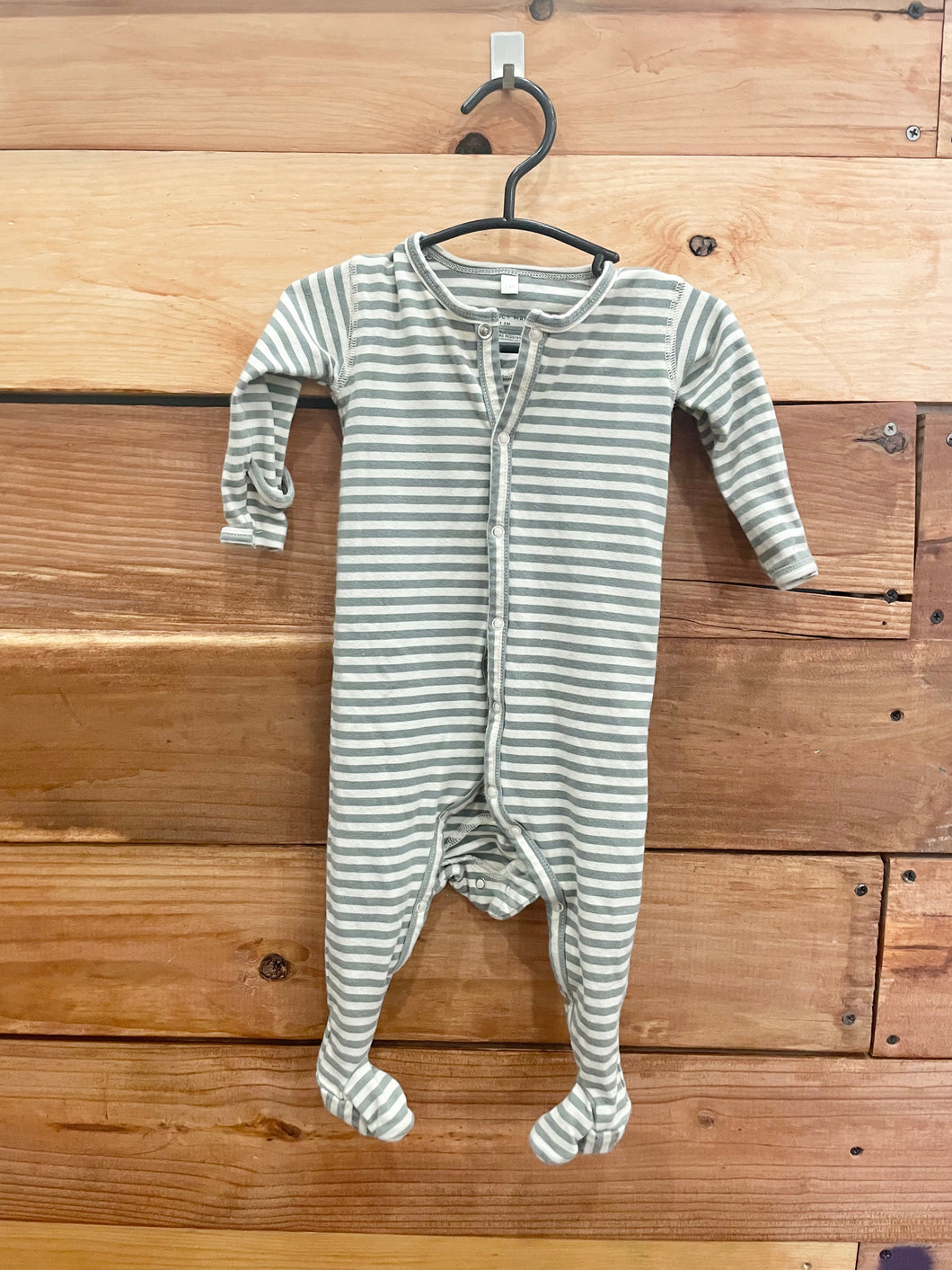 Quincy Mae Green Striped Footie Size 3-6m