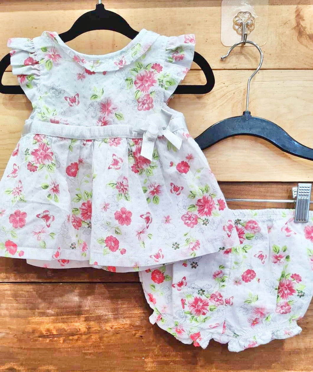 Little Me Roses 2pc Outfit Size 6m