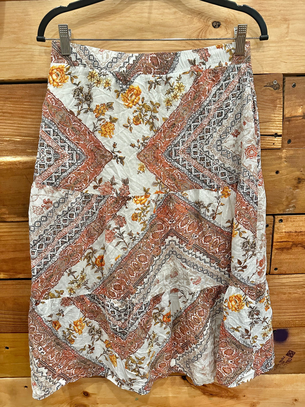 Good Hart Brown Floral Skirt Size Small