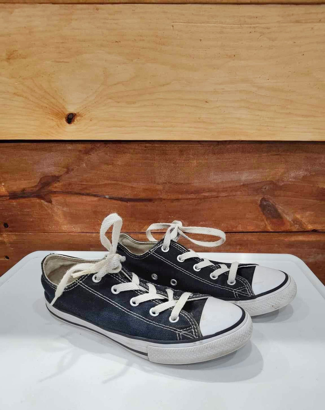 Converse Black Shoes Size 3 Youth