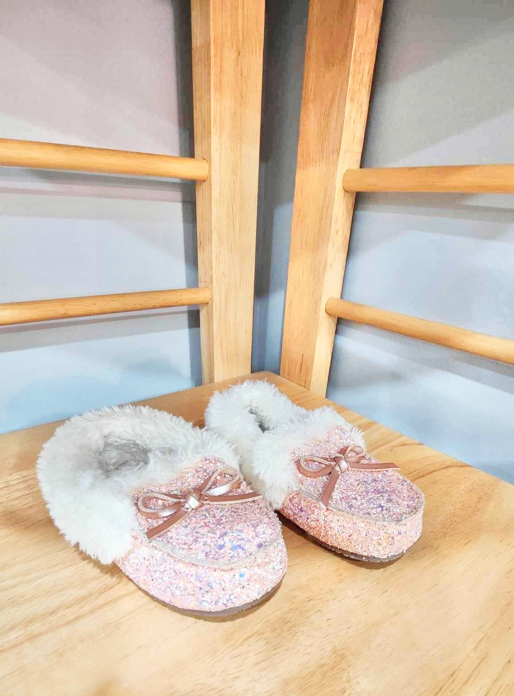 Pink Glitter Slipper Shoes Size 6