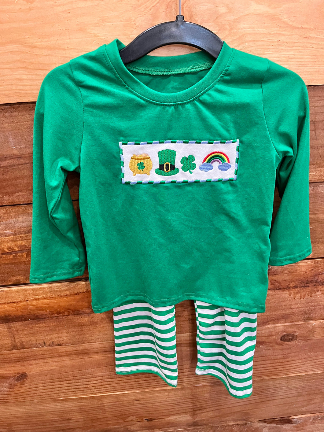 Smocked Pot of Gold 2pc Outfit Size 2T