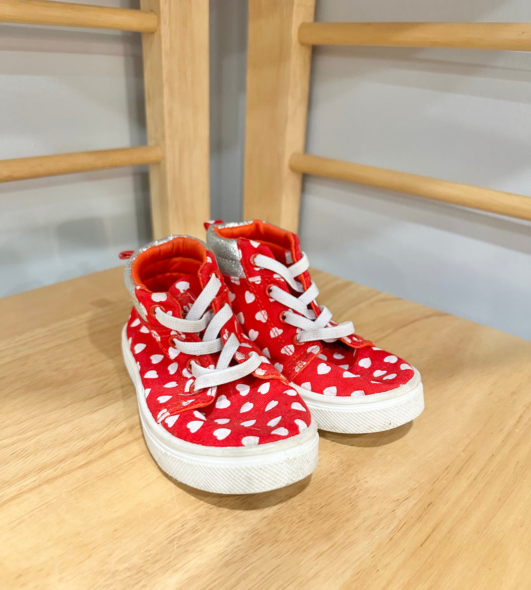 Oomphies Red Heart Shoes Size 8